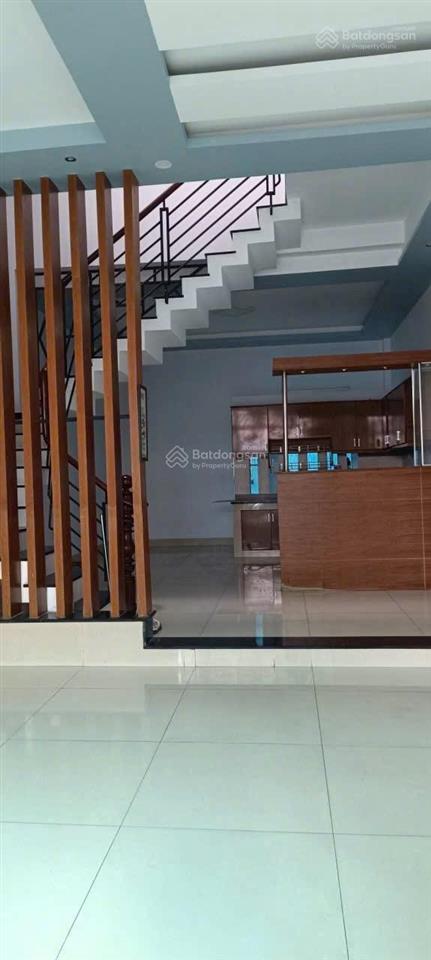 Cho thuê nhà tân chánh hiệp 5x18m đúc 3 tấm 9tr