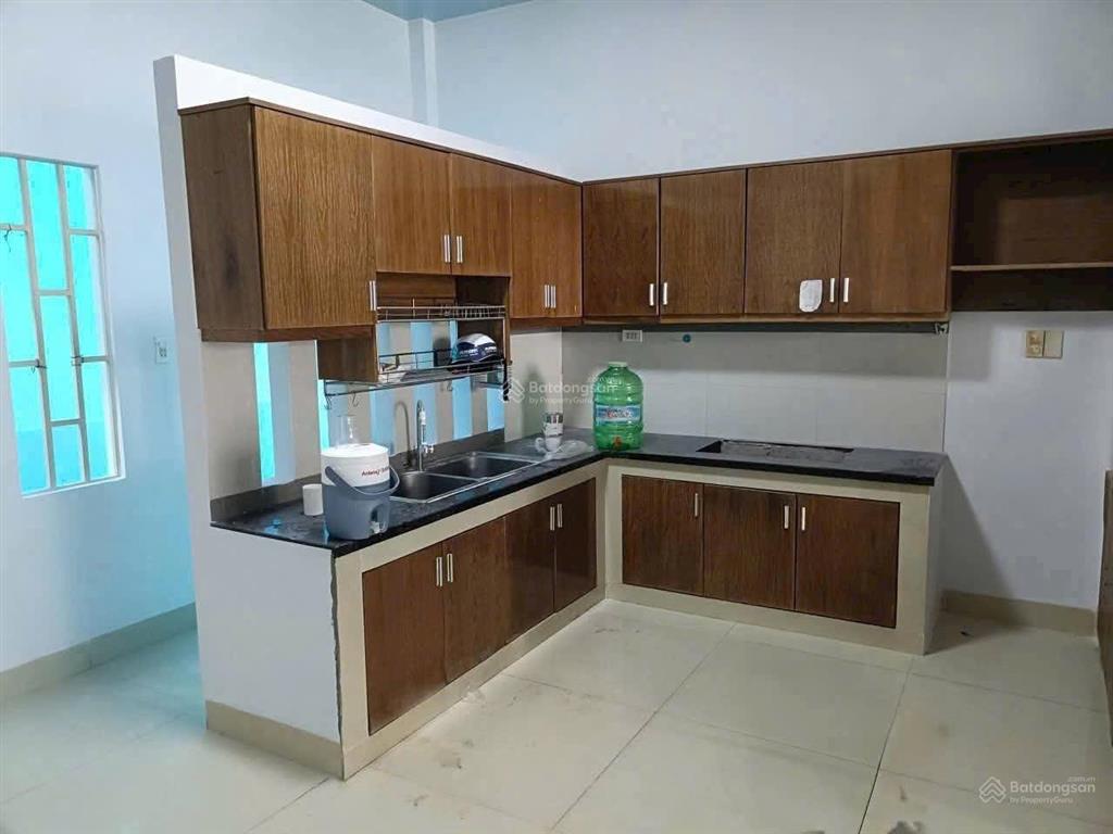 Cho thuê nhà tân chánh hiệp 5x18m đúc 3 tấm 9tr