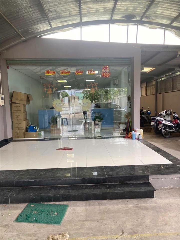 Xưởng ql 1a an phú đông 1850m2 giá 100 tr phù hợp các ngành nghề