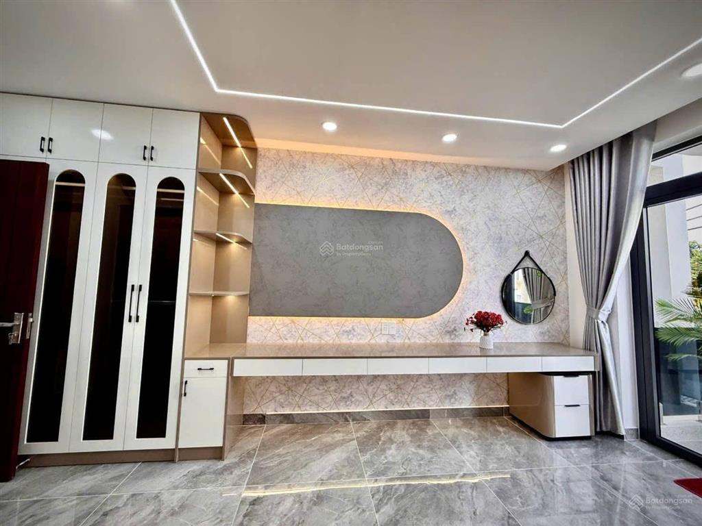 Chủ giảm 1 tỷ có trả có bán nhà mặt tiền giá trong hẻm