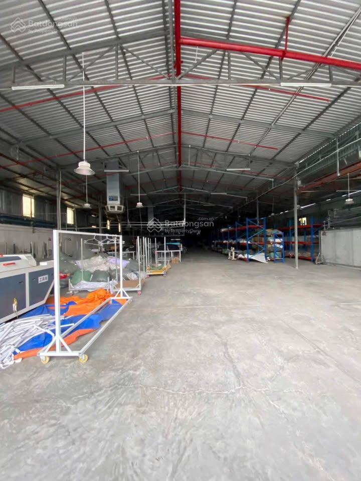 Xưởng kho tân phú trung củ chi hcm  1500m2 giá 60 triệu container 24/24