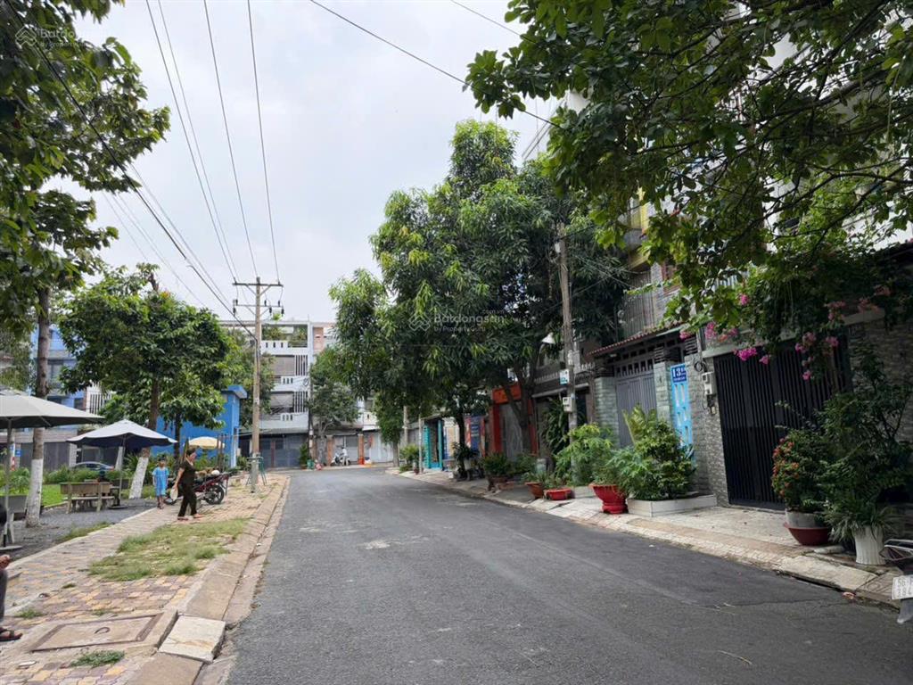 Bán đất lê văn khương giáp quận 12  5x25m
