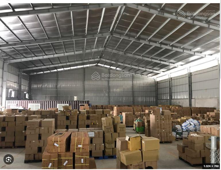 Xưởng bà điểm tp.hcm  2000m2 full xưởng container 24/24 giá 95 triệu