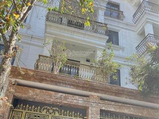 Tôi bán gấp nhà biệt thự liền kề 115m, 5 tầng, giá 35 tỷ, khu rose town 79 ngọc hồi, hoàng mai, hn