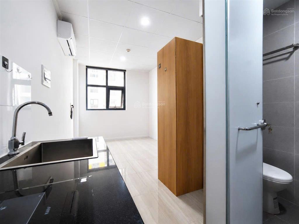 Studio máy lạnh cạnh làng đại học, 10p đến uel bao phí quản lý