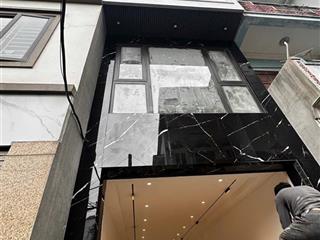 Bán nhà ngọc thụy, 45m2, 6 tầng, ô tô vào nhà, thang máy, tặng nội thất, cách cầu long biên 1km