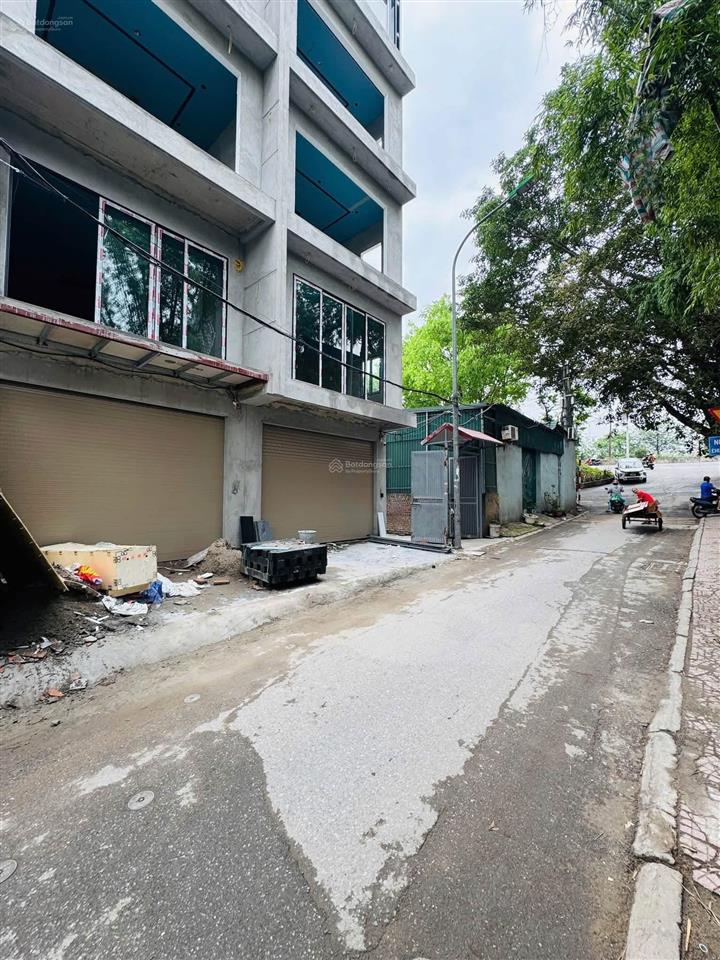 Bán nhà đàm quang trung, gần aeon mall long biên, 50m2, 7 tầng , thang máy , đường ô tô tránh
