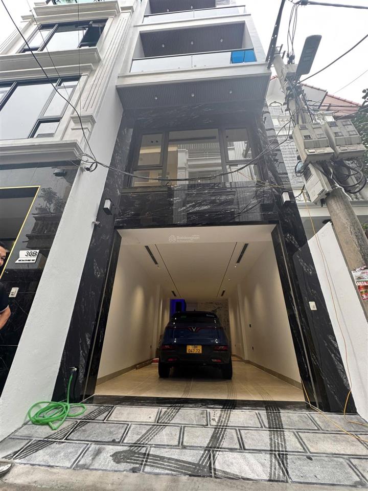 Bán nhà mới ngọc thuỵ 55m2,7 tầng  gara ô tô 7 chỗ  thang máy  tặng nội thất  gần phố, ở sướng