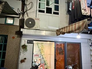 Chuyển công tác về quê, bán nhà nhỏ, thích hợp cho người đi làm văn phòng tối về nghỉ ngơi đơn giản
