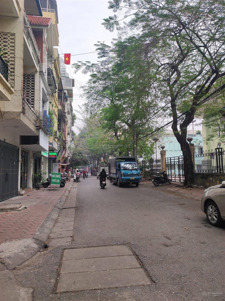 Bán nhà tạ quang bửu, dt 82m x 6 tầng thang máy, mặt tiền 6.5m, ô tô đỗ cửa, 31.5 tỷ