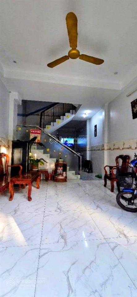 Gia đình cần nhà rộng ? mặt tiền kdc bình phú, 3pn 4wc, đường 16m oto quay đầu 7,99 tỷ tl