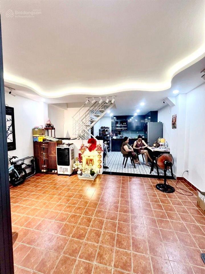 Ngộp bank bán gấp nhà 2 tầng 5x12m ngay bến xe miền tây đường kinh dương vương 4.1 tỷ