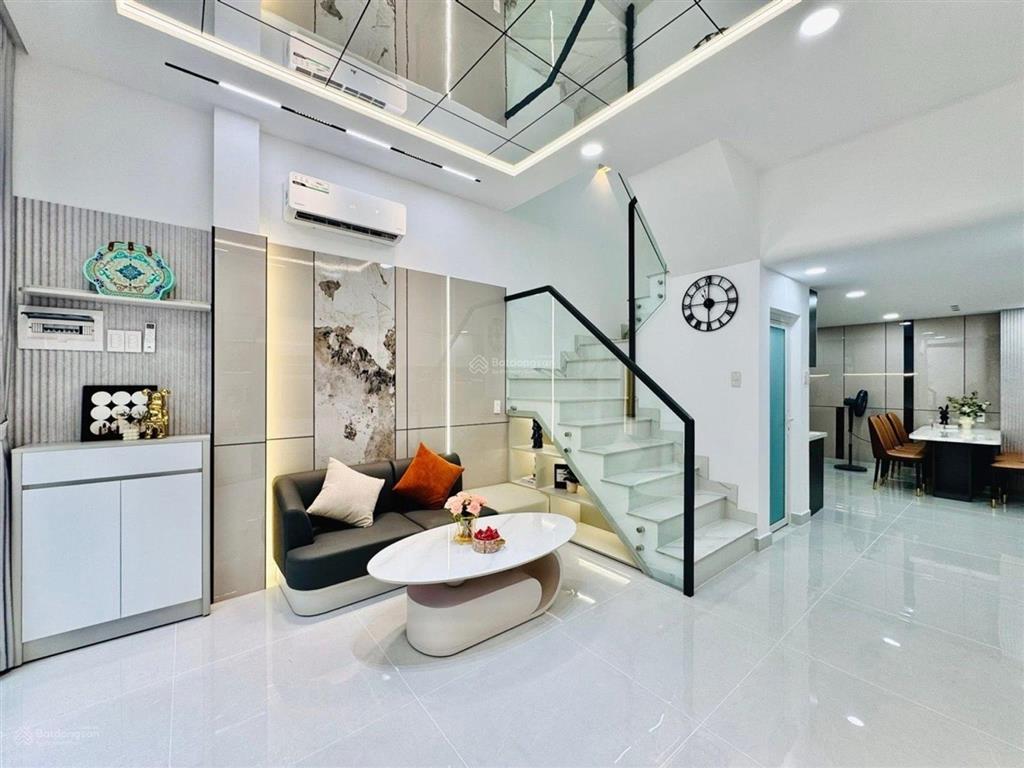 Bán nhà đẹp 4 tầng  full nội thất  45m2  nguyễn văn nghi, p.7, gò vấp | giá 7.3 tỷ (tl)