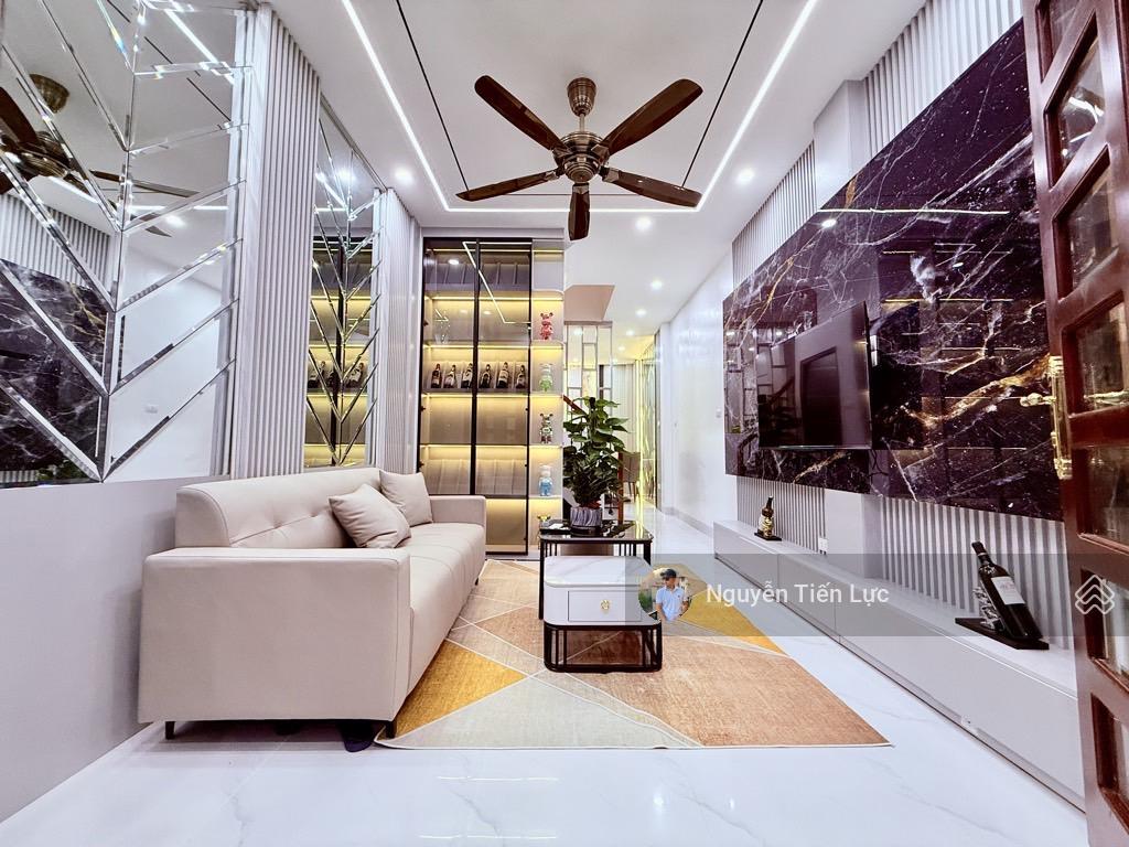 Bán nhà siêu đẹp phố hồng mai  bạch mai  hai bà trưng  42m2  9.3 tỷ