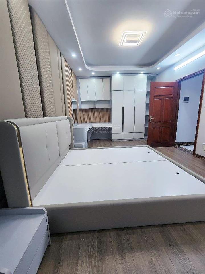 Nhà mới thanh nhàn 45m 6 tầng thang máy gần phố 15 tỷ