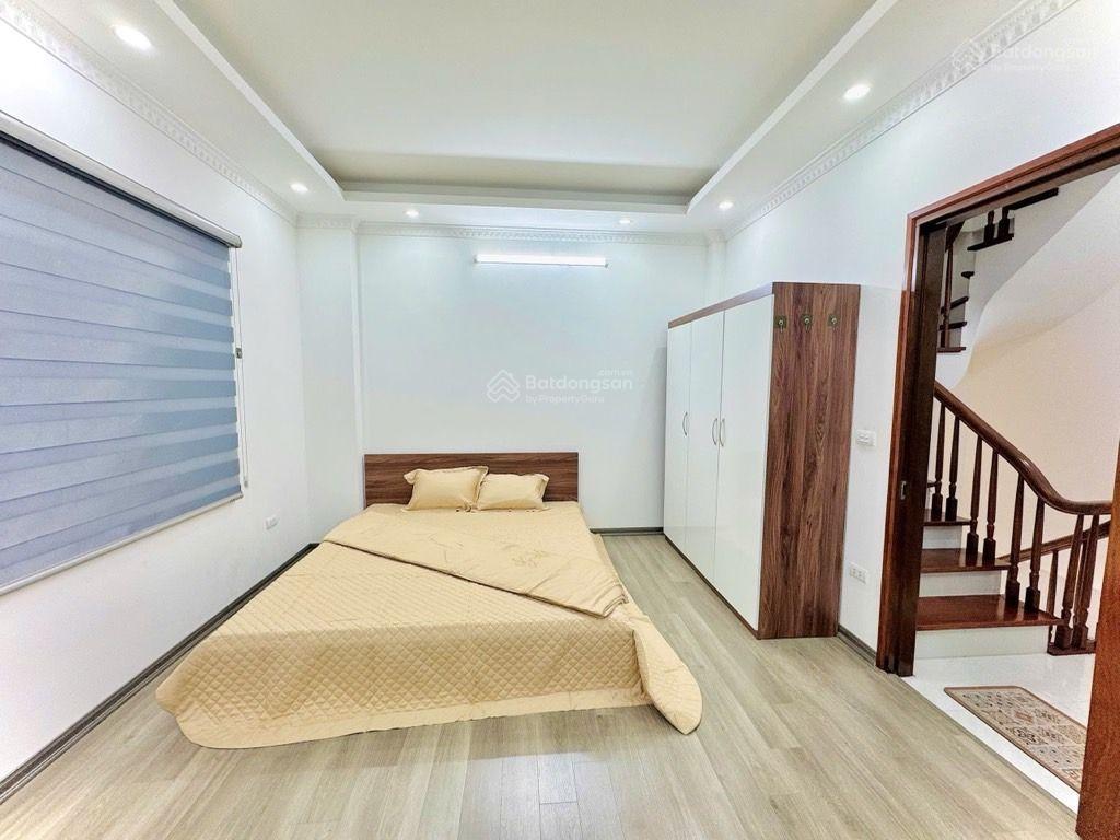 Nhà kim ngưu lô góc 2 thoáng ngõ phân lô 32m 5 tầng ở ngay