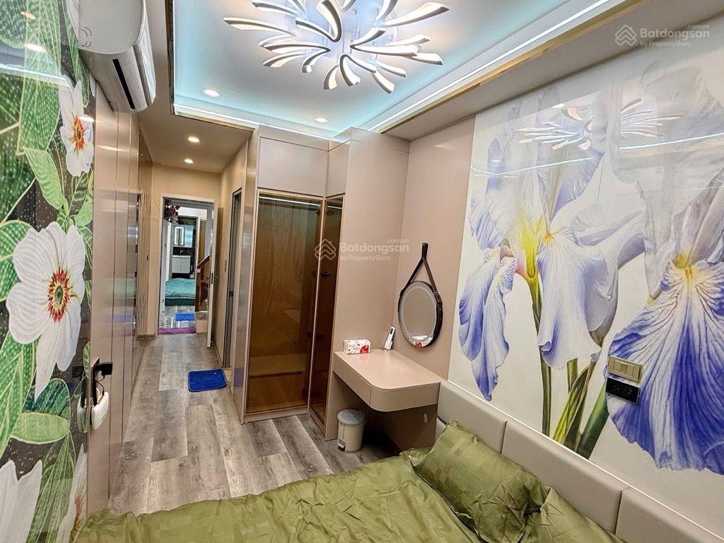 Nhà chùa quỳnh thanh nhàn 40m 5 tầng 6 pn khép kín gần oto 12 tỷ