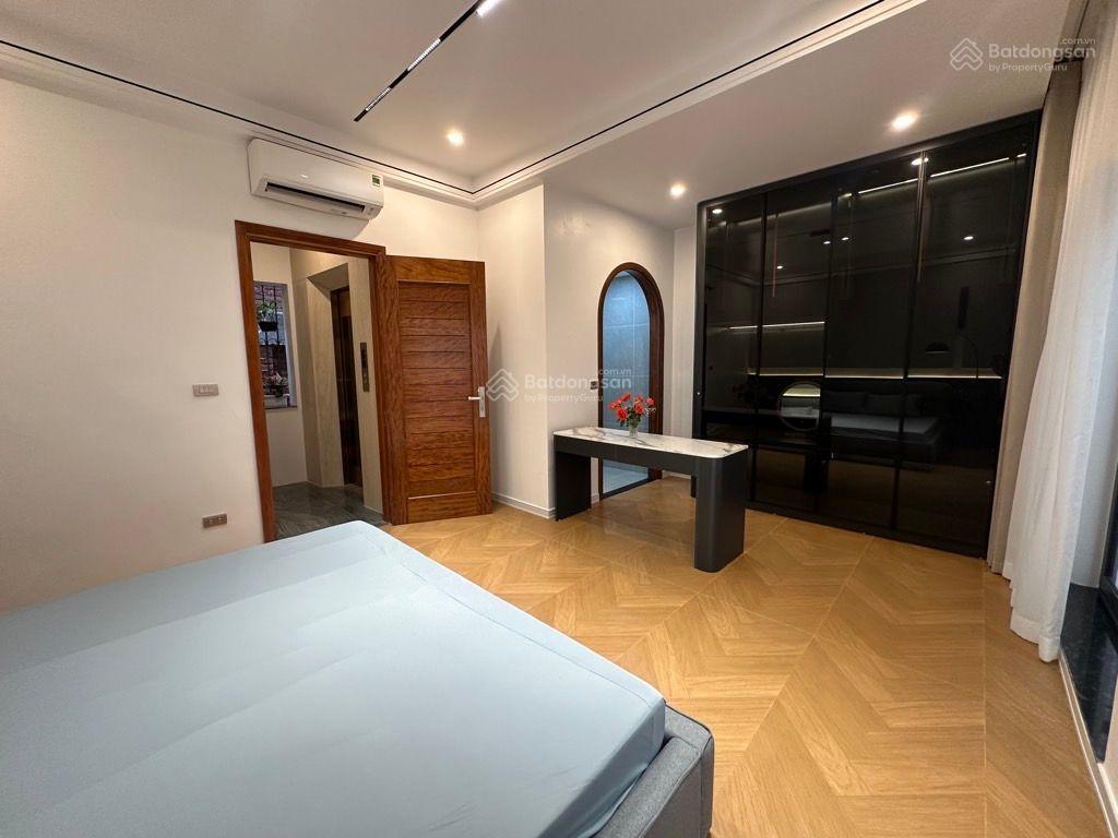 Nhà bạch mai 50m 6 tầng thang máy ô tô đỗ cửa cách phố 16m 14.3 tỷ