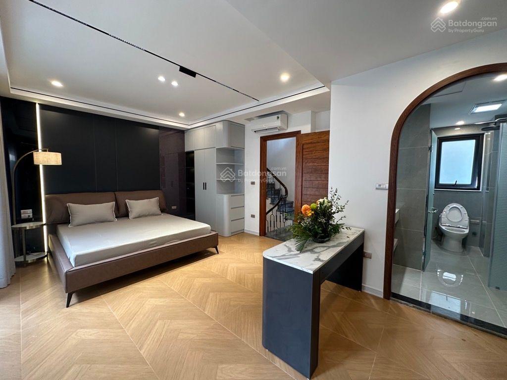 Nhà bạch mai 50m 6 tầng thang máy ô tô đỗ cửa cách phố 16m 14.3 tỷ