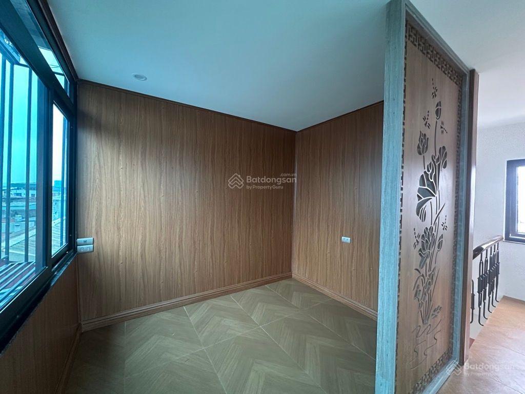 Nhà bạch mai 50m 6 tầng thang máy ô tô đỗ cửa cách phố 16m 14.3 tỷ