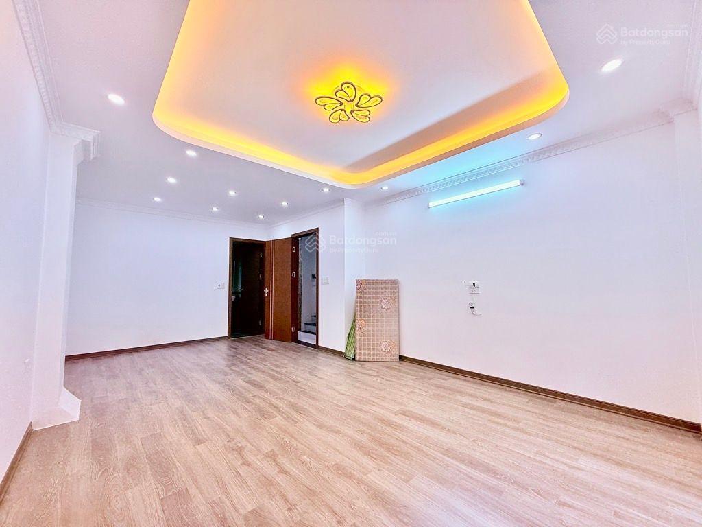 Nhà minh khai 50m2 xây mới độc lập 5 tầng thang máy gần time city  12 tỷ