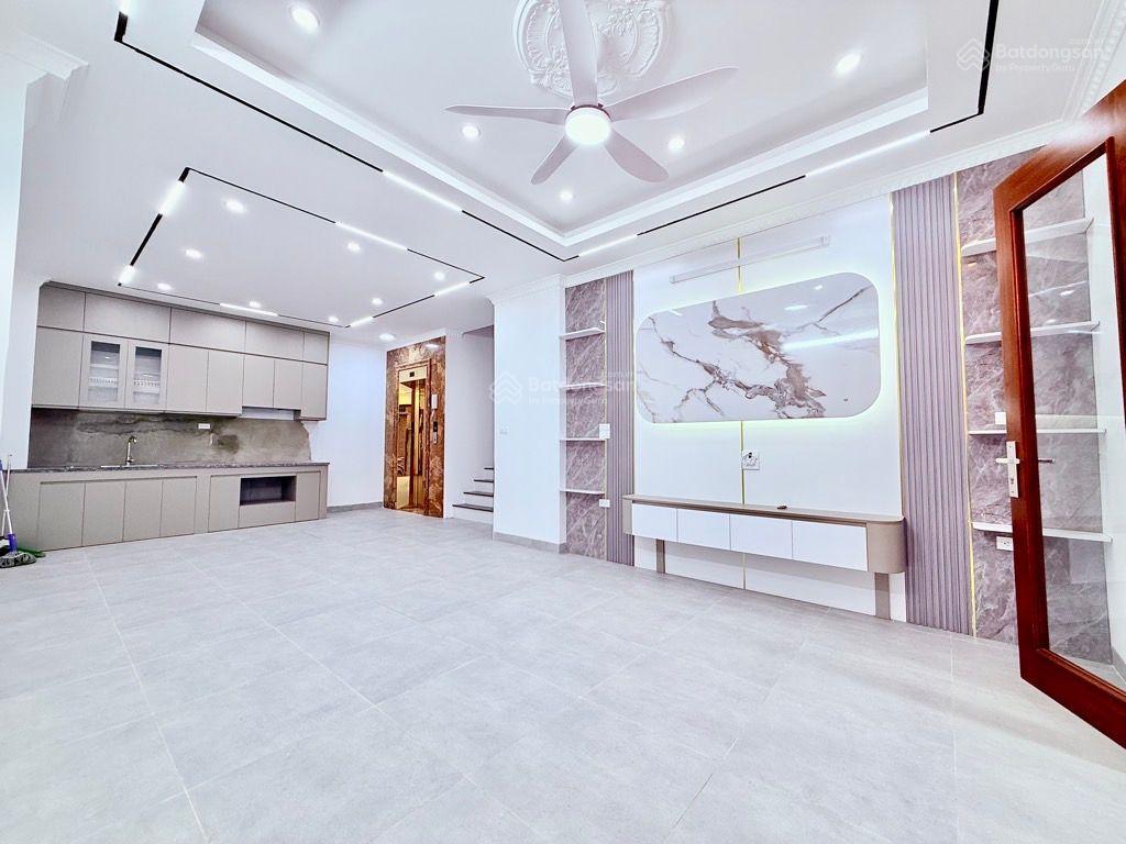 Nhà minh khai 50m2 xây mới độc lập 5 tầng thang máy gần time city  12 tỷ