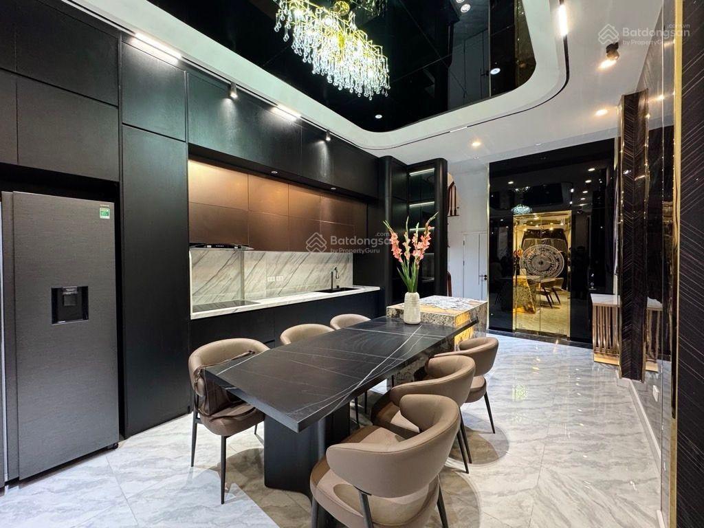 Siêu phẩm nhà đẹp lung linh khương đình 6 tầng thang máy ngõ rộng gần phố full nội thất  13 tỷ