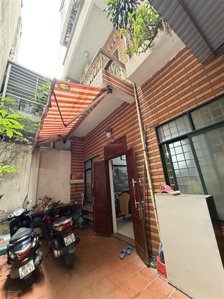 Cần bán gấp nhà dân xây bạch mai  sân cổng riêng  50m x 4 tầng  giá ở hoặc đầu tư hiếm 9.7 tỷ