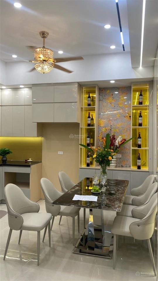 Siêu phẩm phố trương định nhà đẹp mới tinh  mặt ngõ thông rộng, 3 bước ra ô tô  10 tỷ