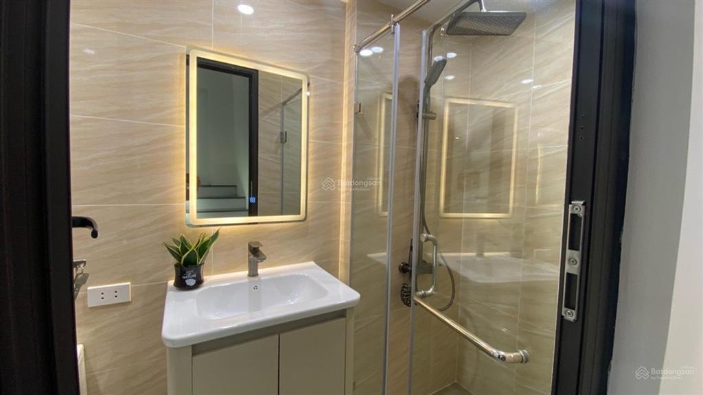 Siêu phẩm phố trương định nhà đẹp mới tinh  mặt ngõ thông rộng, 3 bước ra ô tô  10 tỷ