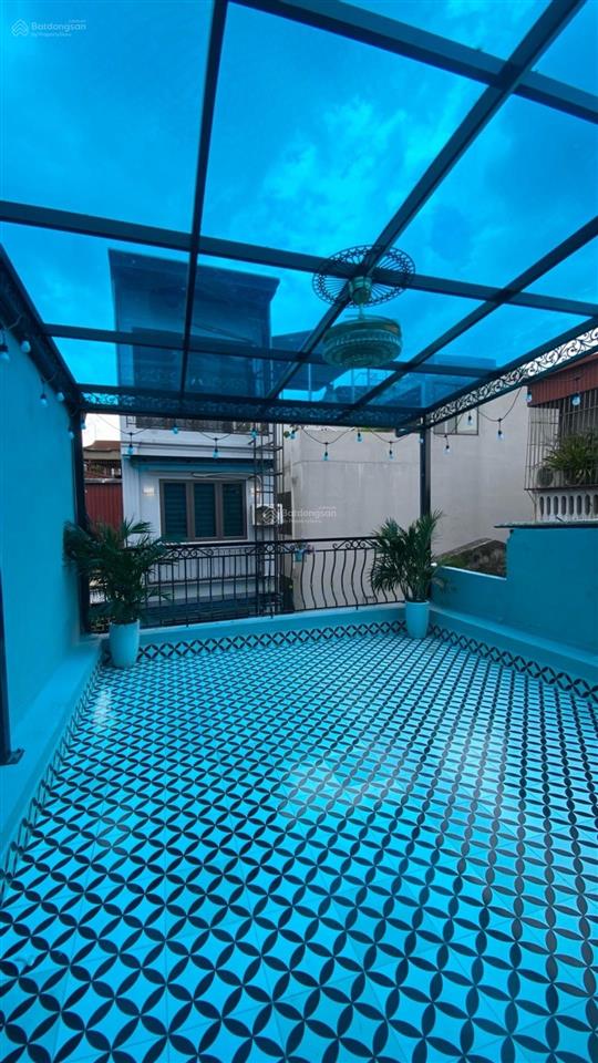 Siêu phẩm phố trương định nhà đẹp mới tinh  mặt ngõ thông rộng, 3 bước ra ô tô  10 tỷ
