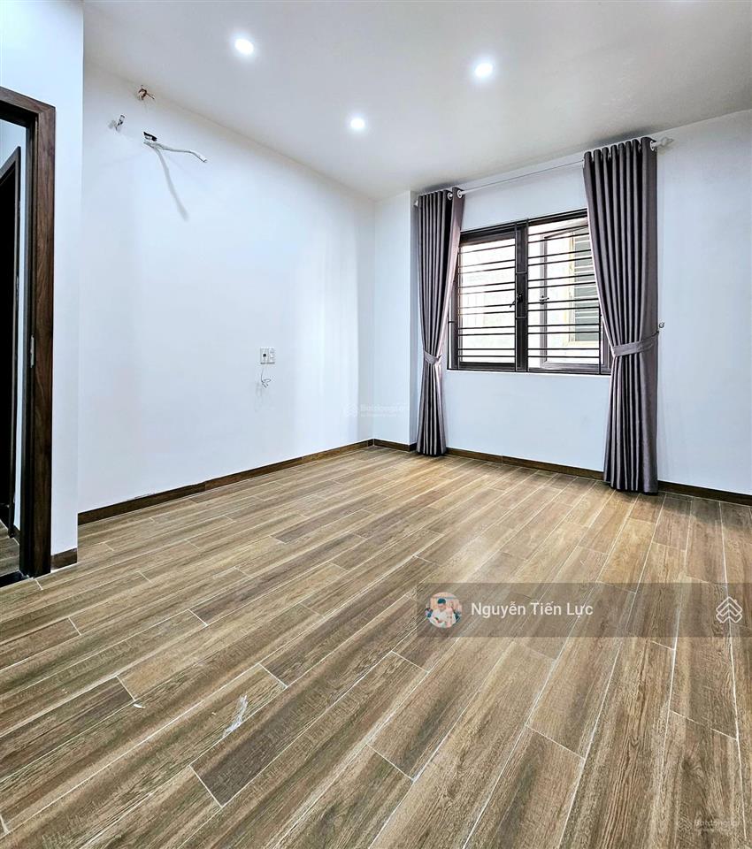 Gấp bán nhà hồ đền lừ, hoàng mai, view đẹp, 15m ra đường ô tô, 9.5 tỷ. full nội thất