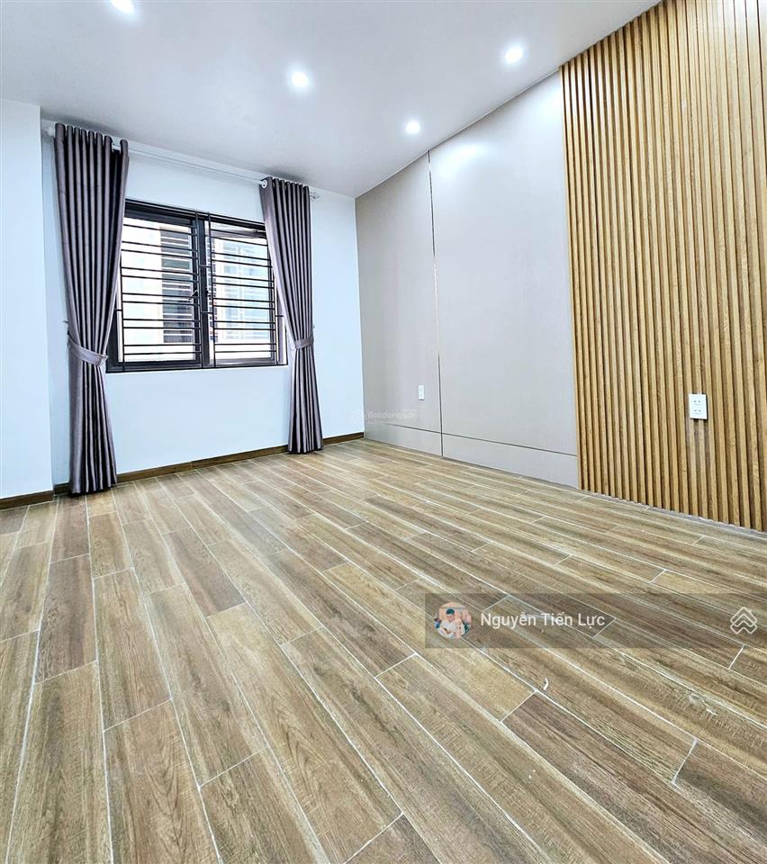 Gấp bán nhà hồ đền lừ, hoàng mai, view đẹp, 15m ra đường ô tô, 9.5 tỷ. full nội thất