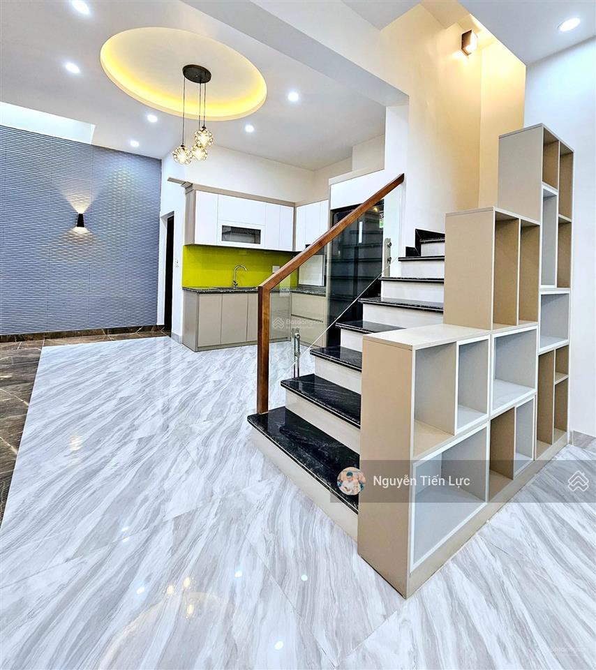 Gấp bán nhà hồ đền lừ, hoàng mai, view đẹp, 15m ra đường ô tô, 9.5 tỷ. full nội thất