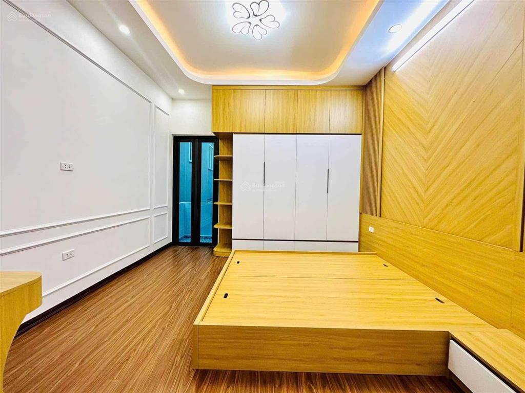 Siêu phẩm nhà đẹp 50m2 lô góc, ô tô đỗ cửa, view hồ đền lừ, hoàng mai, xây mới 5 tầng