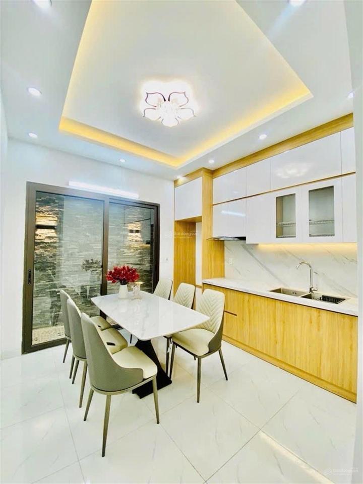 Nhà đẹp vừa ở vừa cho thuê dt 50m  5pn full nội thất  gần mặt phố minh khai  12.2 tỷ