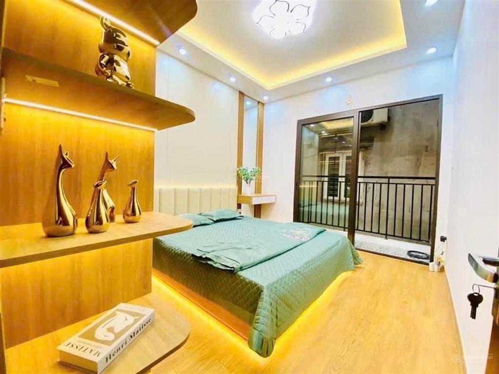 Nhà đẹp vừa ở vừa cho thuê dt 50m  5pn full nội thất  gần mặt phố minh khai  12.2 tỷ