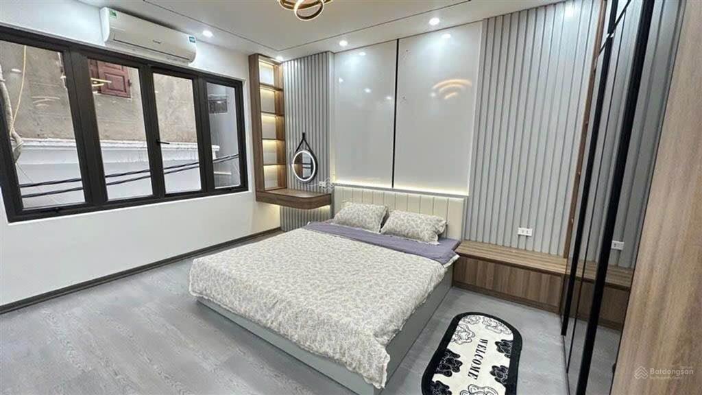 Nhà đẹp phố vip  hiếm nhà bán trần đại nghĩa gần đh bách khoa  dt 35m x 5 tầng mới tinh  8 tỷ