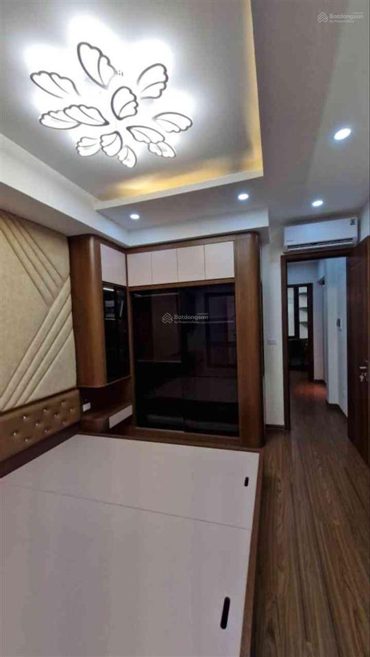 Nhà đẹp 5 tầng ngay gần phố tân mai  giá hời 9 tỷ full nội thất ở ngay