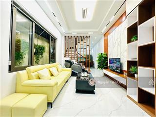 Nhà riêng 37m2 lô góc thoáng phố hoàng mai, ngõ rộng, oto cách 15m, 7.45 tỷ