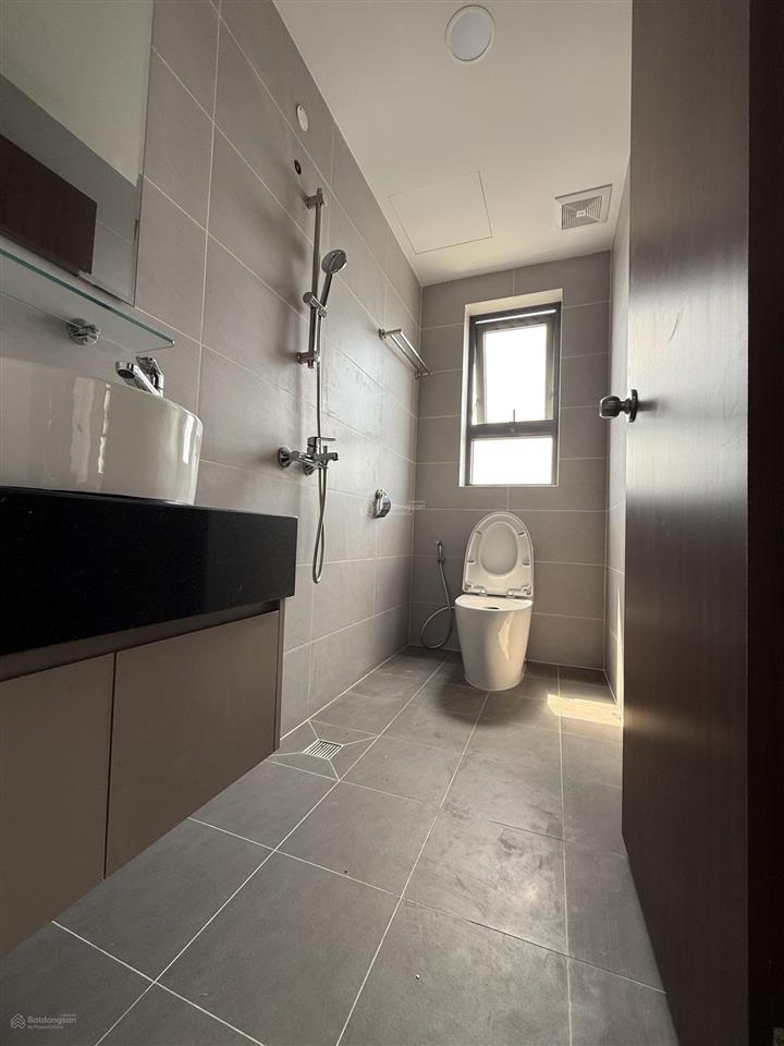 Giá sốc chỉ 6,5 triệu căn góc 2pn 2wc bcons city nhà mới 100% làng đh