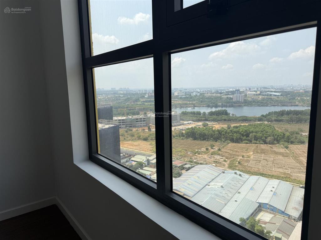 Giá sốc chỉ 6,5 triệu căn góc 2pn 2wc bcons city nhà mới 100% làng đh