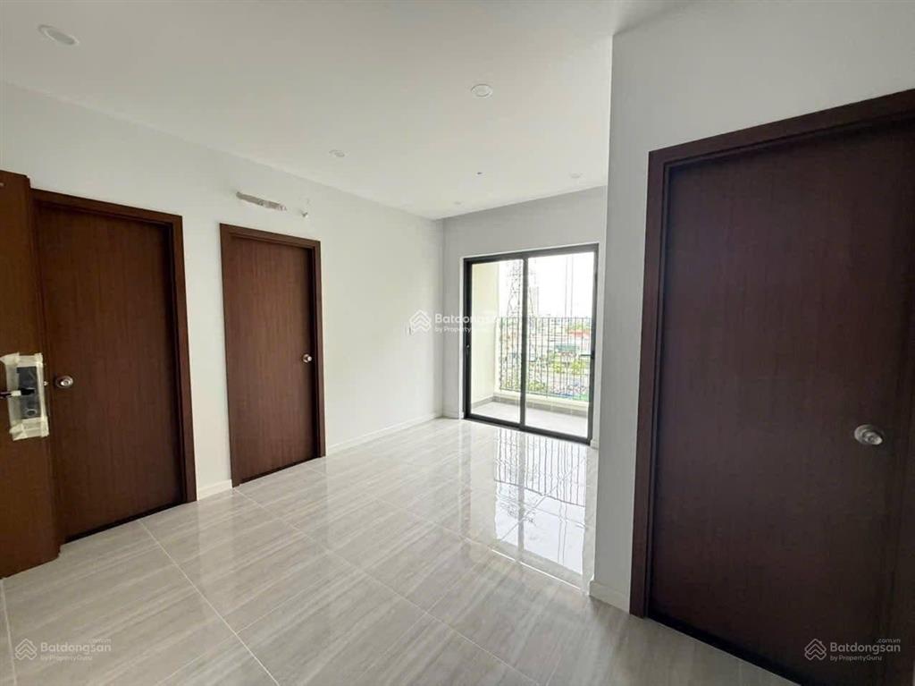 Cho thuê căn hộ bcons plaza  6tr  2pn,2wc  ntcb