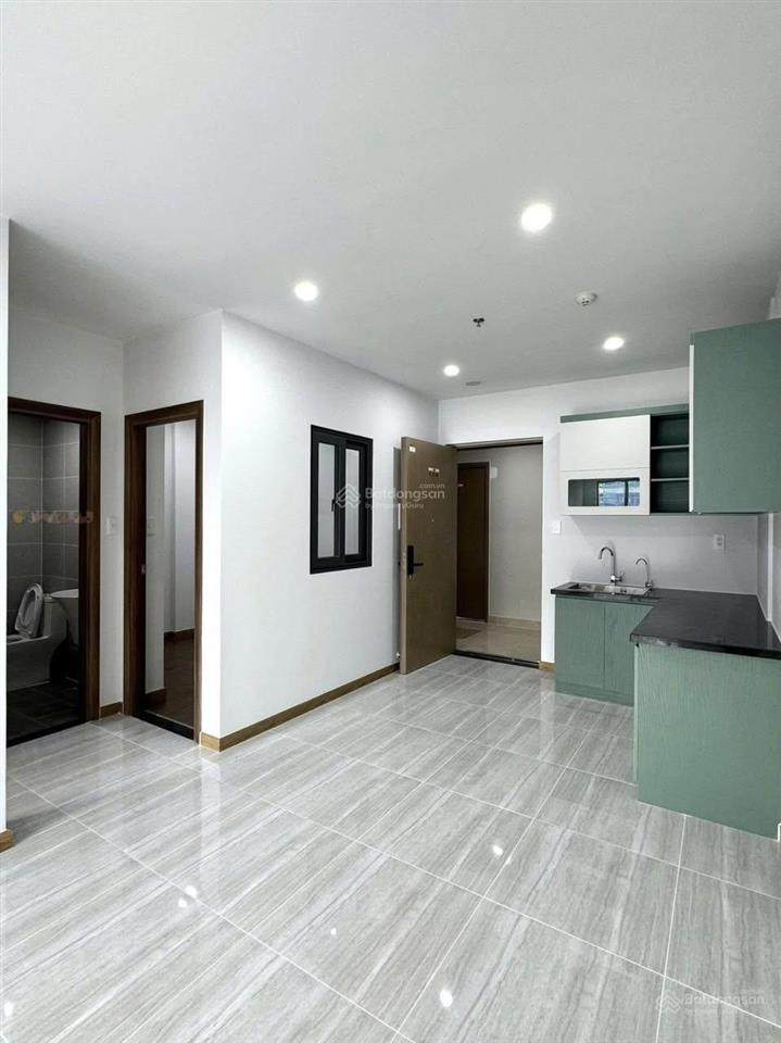 Cho thuê căn hộ 52m2, 2pn, 2wc chung cư bcons green topaz  chỉ 5,5 triệu/tháng