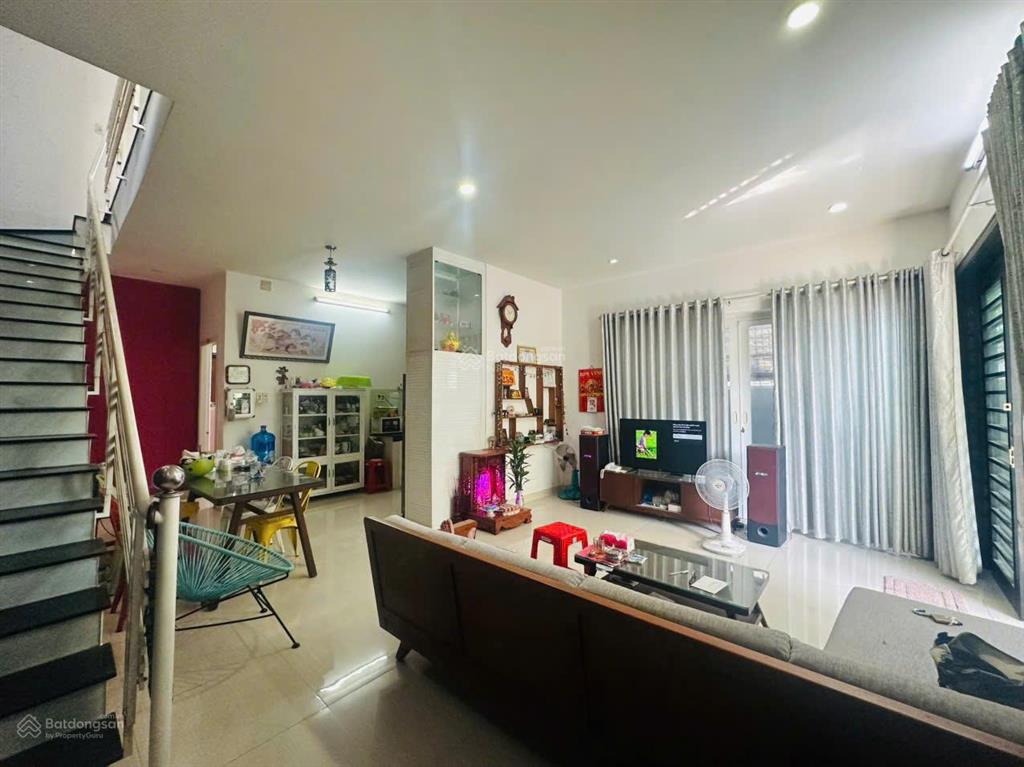 Bán gấp nhà view sông ngang 7m tttp nha trang hẻm hương lộ ngọc hiệp ngay cầu hộ 0906 534 ***