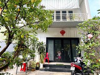 Bán gấp nhà view sông ngang 7m tttp nha trang hẻm hương lộ ngọc hiệp ngay cầu hộ 0906 534 ***