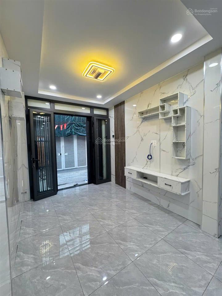 Bán nhà mới đẹp mạc đỉnh chi nha trang ngay khu bàn cờ trung tâm thành phố