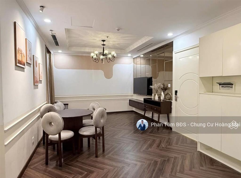 (cực tốt) bán căn hộ 2.5pn/2wc, dt 83m2, tầng trung, view hồ, giá 7 tỷ, sổ hồng, tại green park