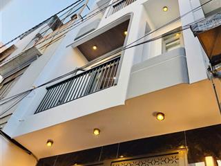 Nhà xây mới đẹp lắm anh chị ơi, ngay trung tâm phường tân sơn, 3 phút ra ga metro 2, 15p vào quận 1
