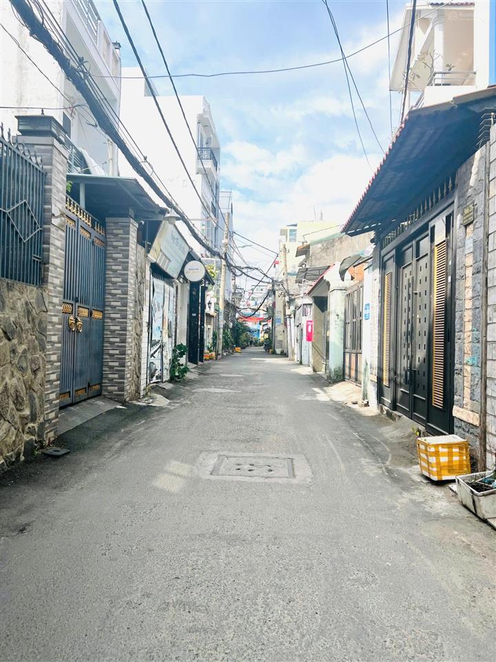 Nhà đẹp cao tầng đúc lửng 3 lầu st (gò dầu 4mx15m) dts 265m2, hẻm thông xe hơi